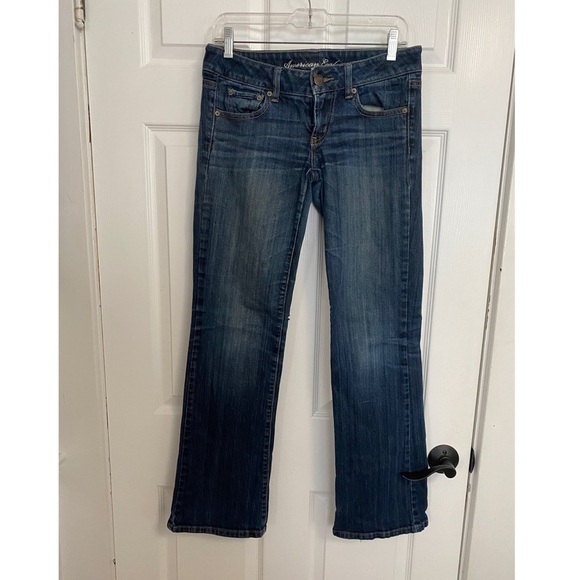 AMERICAN EAGLE OUTFITTERS BOYFRIEND DARK WASH JEANS - Picture 1 of 4